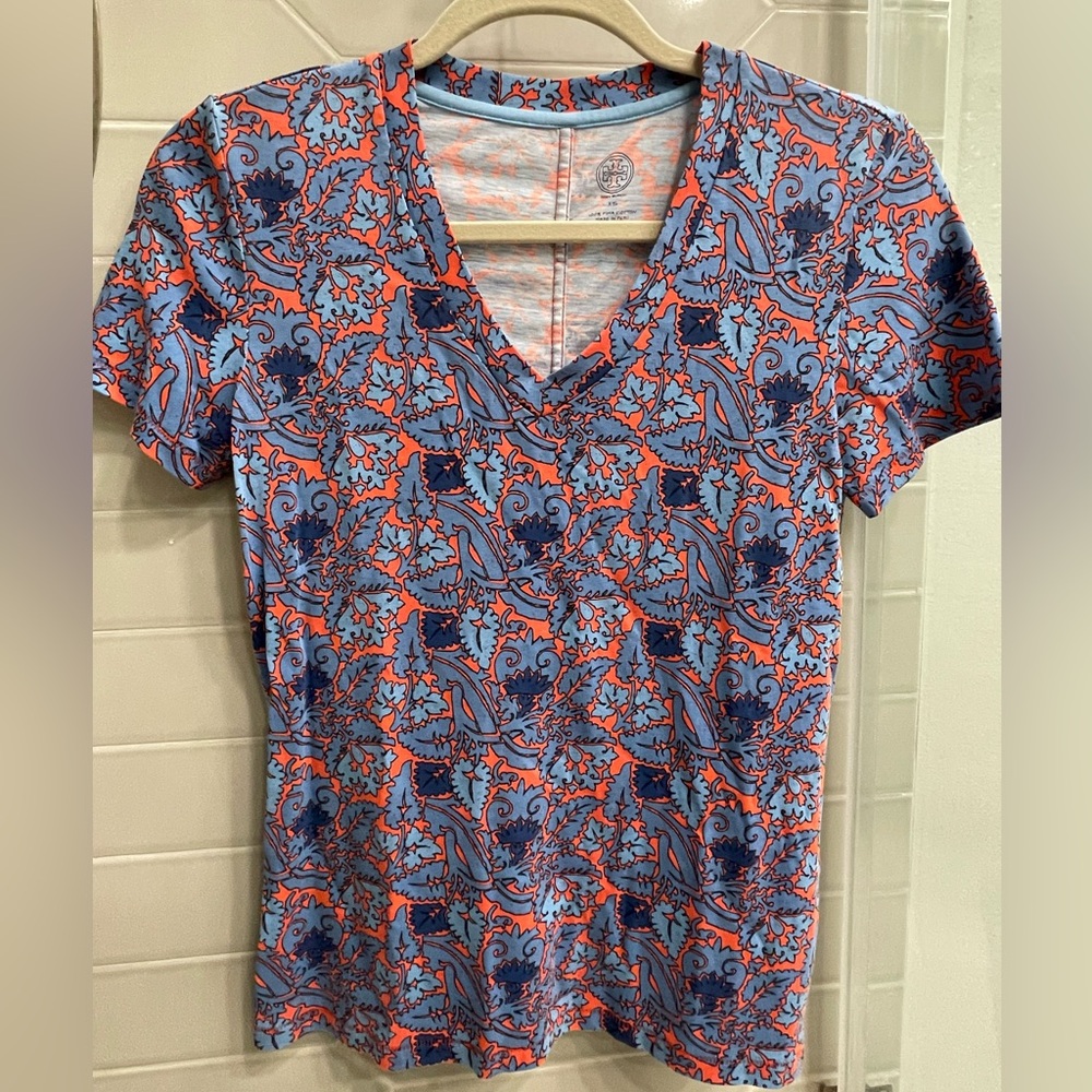 Tory Burch V-neck T-shirt.